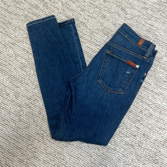 7 for all mankind “the ankle skinny” distressed denim. - Picture 4 of 5